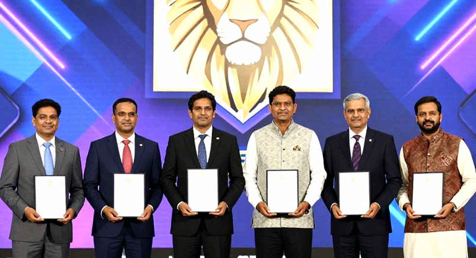 চোটের ছায়ায় রাওয়ালপিন্ডি: শান মাসুদের অনুপস্থিতি পাকিস্তানের টেস্ট ভাবনার আসল ফাটল কোথায়